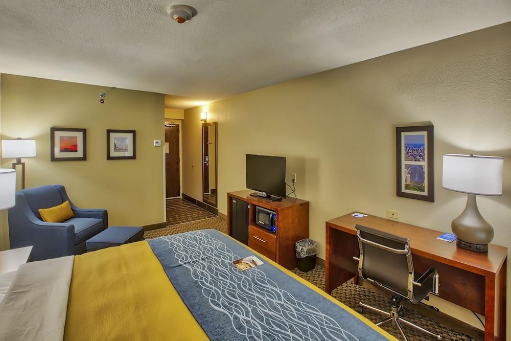 Comfort Inn Edwardsville - St Louis Exterior photo