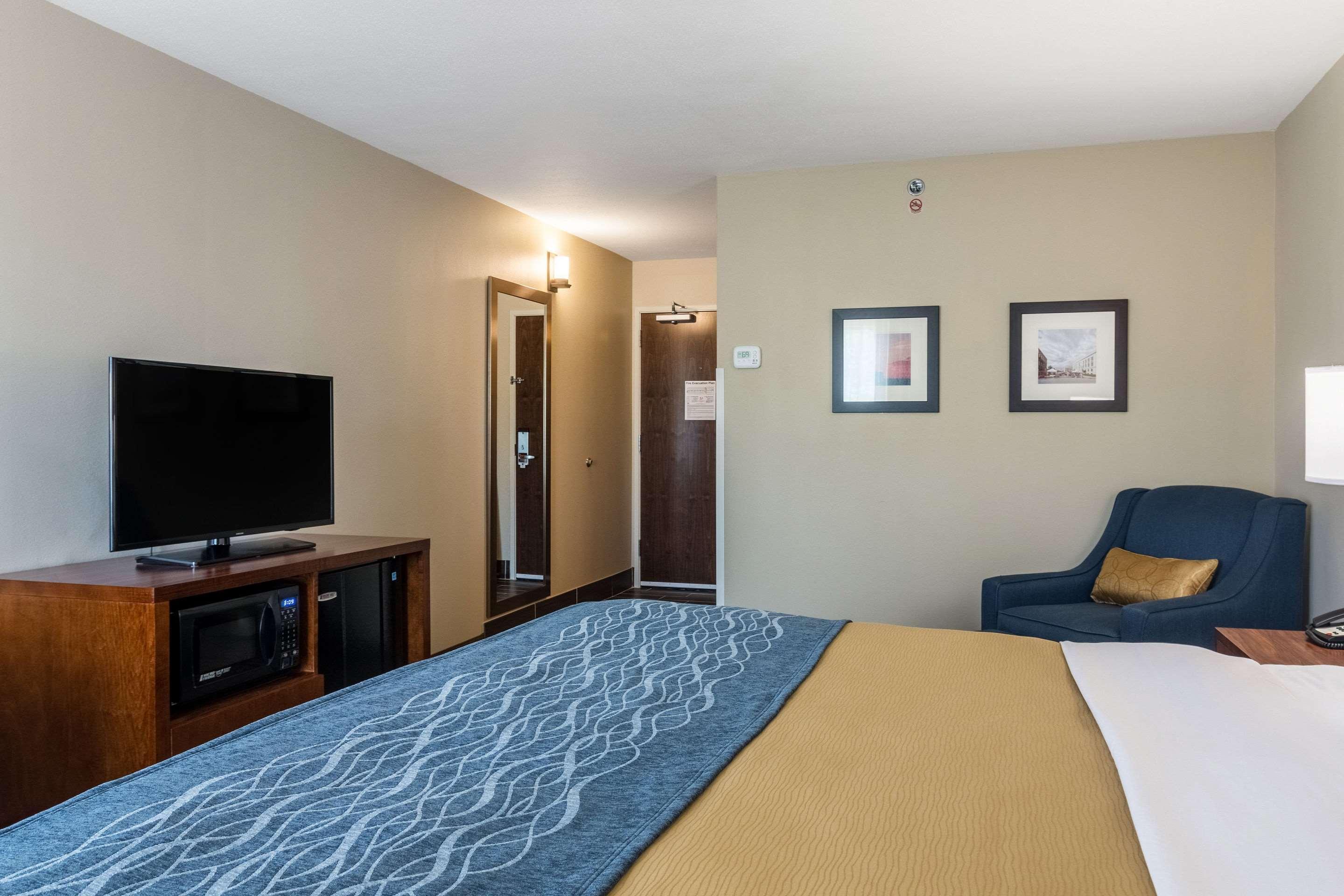 Comfort Inn Edwardsville - St Louis Exterior photo