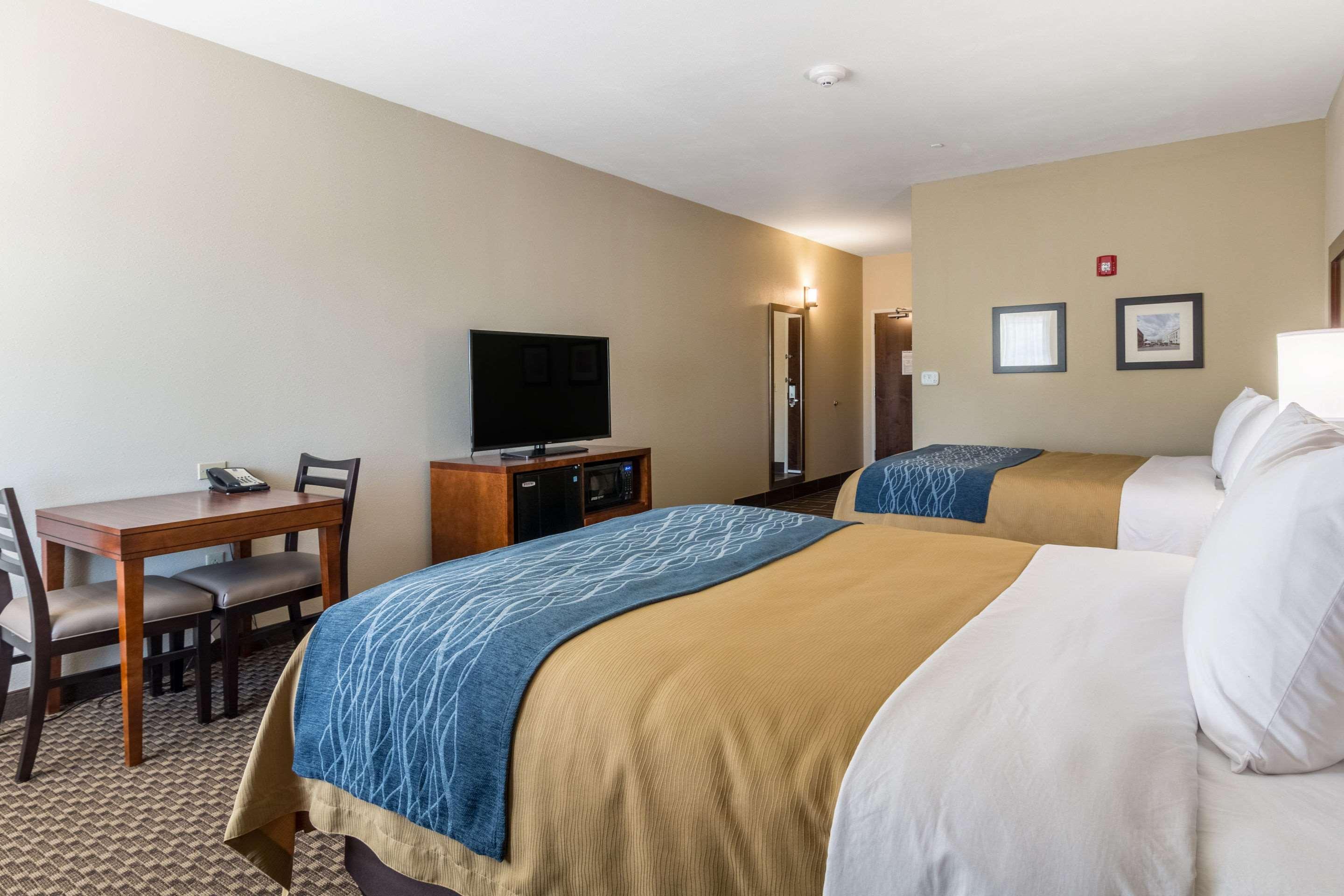 Comfort Inn Edwardsville - St Louis Exterior photo